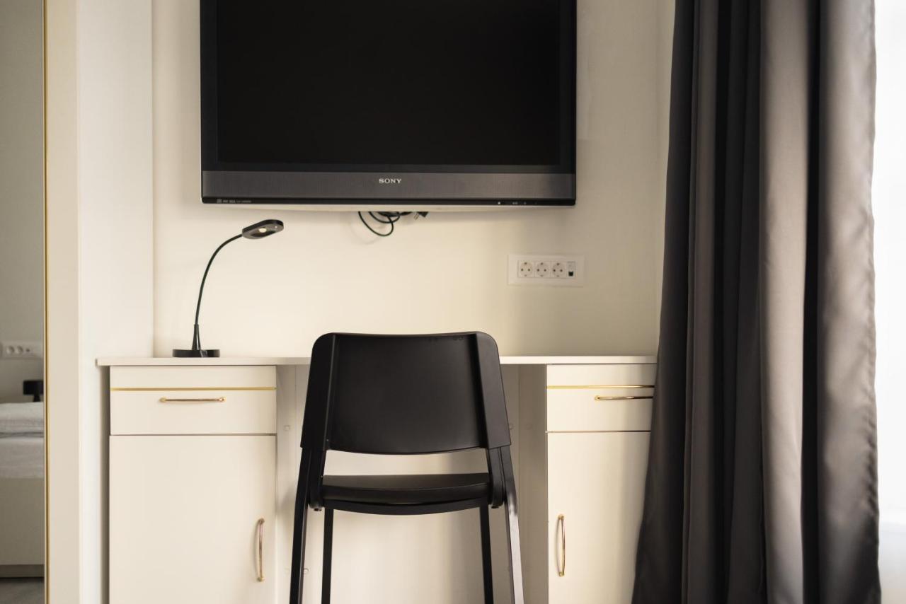 Apartments Trzin-Mlake W Free Parking Екстериор снимка