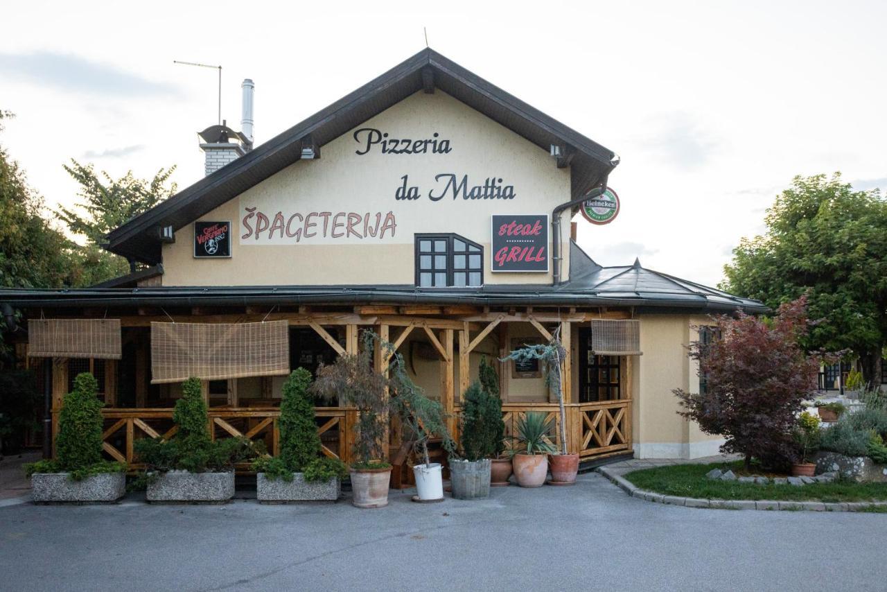 Apartments Trzin-Mlake W Free Parking Екстериор снимка